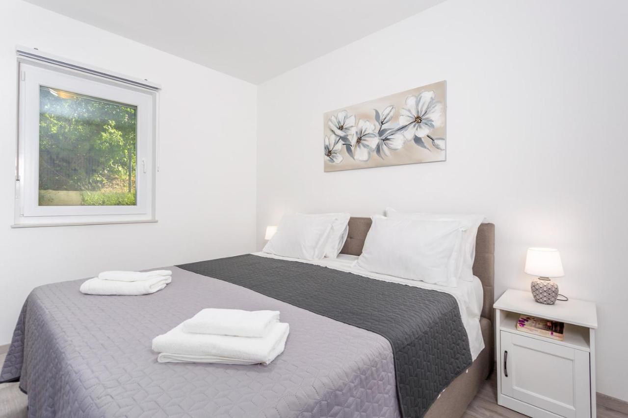 Kvarner Bay 4* - Apartments 1 & 3 Rijeka Eksteriør bilde