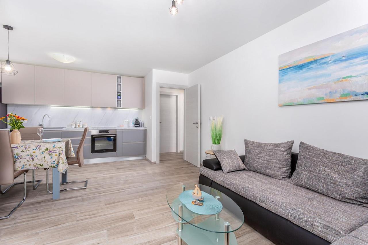 Kvarner Bay 4* - Apartments 1 & 3 Rijeka Eksteriør bilde